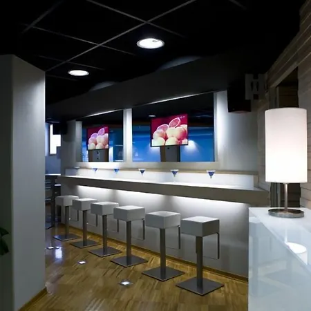 Hotel Savoia Mountain Il Nel Bosco