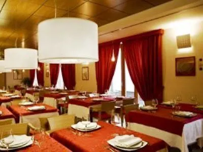 Hotel Savoia Mountain Il Nel Bosco