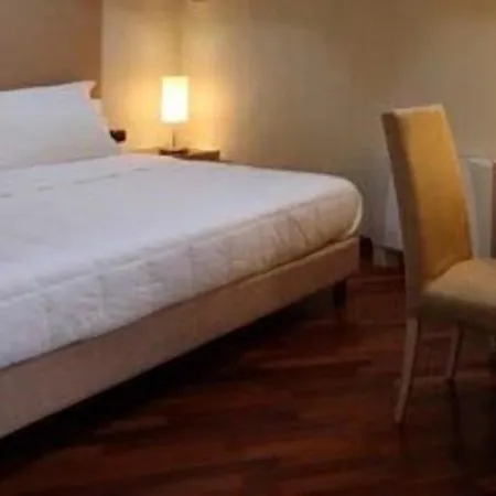 Savoia 4*
