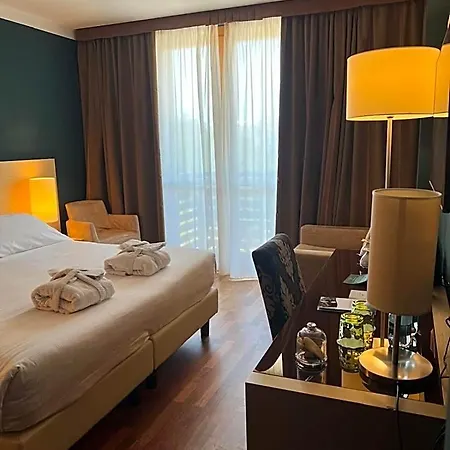 Hotel Savoia 4*